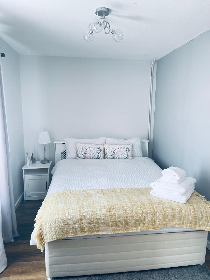 Small Doble, Shared House 菲尔顿 外观 照片
